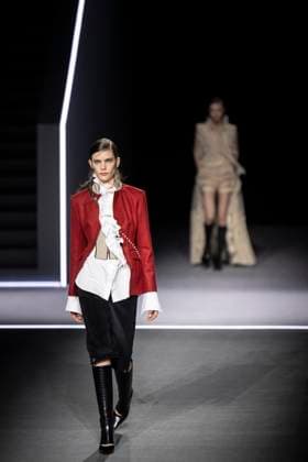 PFW - Dior Runway Models present creations by Dior for the Womenswear Ready-to-wear Fall-Winter 2025 2026 collection as part of the Paris Fashion Week, in Paris on March 4, 2025. Photo by Eliot Blondet ABACAPRESS.COM Paris France  Copyright: xBlondetxEliot ABACAx
