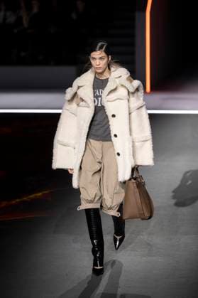 PFW - Dior Runway Models present creations by Dior for the Womenswear Ready-to-wear Fall-Winter 2025 2026 collection as part of the Paris Fashion Week, in Paris on March 4, 2025. Photo by Eliot Blondet ABACAPRESS.COM Paris France  Copyright: xBlondetxEliot ABACAx
