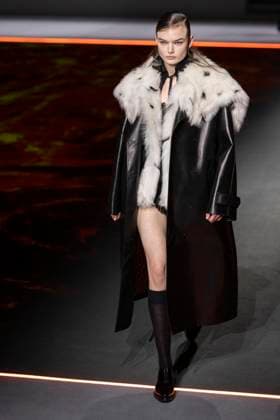 PFW - Dior Runway Models present creations by Dior for the Womenswear Ready-to-wear Fall-Winter 2025 2026 collection as part of the Paris Fashion Week, in Paris on March 4, 2025. Photo by Eliot Blondet ABACAPRESS.COM Paris France  Copyright: xBlondetxEliot ABACAx