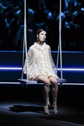 Défilé Christian Dior Mode Féminine Prêt À Porter Automne Hiver 2025 2026 lors de la Fashion Week de Paris PFW Défilé Christian Dior Mode Féminine Prêt À Porter Automne Hiver 2025 2026 lors de la Fashion Week de Paris PFW , à Paris, France, le 4 mars 2025 Runway Christian Dior Womenswear Ready to Wear Fall Winter 2025 2026 show during Paris Fashion Week PFW , in Paris, France, March 4, 2025 Paris France  Copyright: xAgencex xBestimagexAgencex xBestimagex