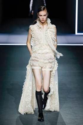 Défilé Christian Dior Mode Féminine Prêt À Porter Automne Hiver 2025 2026 lors de la Fashion Week de Paris PFW Défilé Christian Dior Mode Féminine Prêt À Porter Automne Hiver 2025 2026 lors de la Fashion Week de Paris PFW , à Paris, France, le 4 mars 2025 Runway Christian Dior Womenswear Ready to Wear Fall Winter 2025 2026 show during Paris Fashion Week PFW , in Paris, France, March 4, 2025 Paris France  Copyright: xAgencex xBestimagexAgencex xBestimagex
