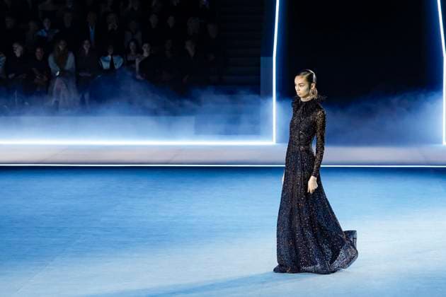 Défilé Christian Dior Mode Féminine Prêt À Porter Automne Hiver 2025 2026 lors de la Fashion Week de Paris PFW Défilé Christian Dior Mode Féminine Prêt À Porter Automne Hiver 2025 2026 lors de la Fashion Week de Paris PFW , à Paris, France, le 4 mars 2025 Runway Christian Dior Womenswear Ready to Wear Fall Winter 2025 2026 show during Paris Fashion Week PFW , in Paris, France, March 4, 2025 Paris France  Copyright: xAgencex xBestimagexAgencex xBestimagex