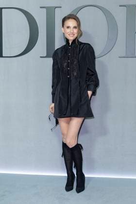 Photocall dau défilé Christian Dior Mode Féminine Prêt À Porter Automne Hiver 2025 2026 lors de la Fashion Week de Paris PFW Natalie Portman au photocall du défilé Christian Dior Mode Féminine Prêt À Porter Automne Hiver 2025 2026 lors de la Fashion Week de Paris PFW , à Paris, France, le 4 mars 2025 Olivier Borde Bestimage Photocall at the Christian Dior Womenswear Ready to Wear Fall Winter 2025 2026 show during Paris Fashion Week PFW , in Paris, France, March 4, 2025 Paris France  Copyright: xOLIVIERxBORDEx xBESTIMAGExOLIVIERxBORDEx xBESTIMAGEx