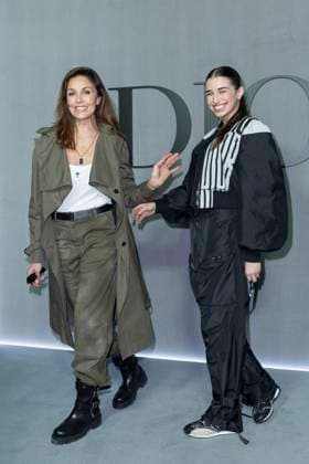 Photocall at the Christian Dior Womenswear Ready to Wear Fall Winter 2025 2026 show during Paris Fashion Week PFW Nadia Fares and her daughter Shana Leelee Chasman at the photocall at the Christian Dior Womenswear Ready to Wear Fall Winter 2025 2026 show during Paris Fashion Week PFW , in Paris, France, March 4, 2025 Olivier Borde Bestimage Photocall at the Christian Dior Womenswear Ready to Wear Fall Winter 2025 2026 show during Paris Fashion Week PFW , in Paris, France, March 4, 2025 Paris France  Copyright: xOLIVIERxBORDEx xBESTIMAGExOLIVIERxBORDEx xBESTIMAGEx