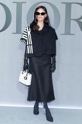Photocall dau défilé Christian Dior Mode Féminine Prêt À Porter Automne Hiver 2025 2026 lors de la Fashion Week de Paris PFW Pia Wurtzbach au photocall du défilé Christian Dior Mode Féminine Prêt À Porter Automne Hiver 2025 2026 lors de la Fashion Week de Paris PFW , à Paris, France, le 4 mars 2025 Olivier Borde Bestimage Photocall at the Christian Dior Womenswear Ready to Wear Fall Winter 2025 2026 show during Paris Fashion Week PFW , in Paris, France, March 4, 2025 Paris France  Copyright: xOLIVIERxBORDEx xBESTIMAGExOLIVIERxBORDEx xBESTIMAGEx