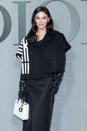 Photocall dau défilé Christian Dior Mode Féminine Prêt À Porter Automne Hiver 2025 2026 lors de la Fashion Week de Paris PFW Pia Wurtzbach au photocall du défilé Christian Dior Mode Féminine Prêt À Porter Automne Hiver 2025 2026 lors de la Fashion Week de Paris PFW , à Paris, France, le 4 mars 2025 Olivier Borde Bestimage Photocall at the Christian Dior Womenswear Ready to Wear Fall Winter 2025 2026 show during Paris Fashion Week PFW , in Paris, France, March 4, 2025 Paris France  Copyright: xOLIVIERxBORDEx xBESTIMAGExOLIVIERxBORDEx xBESTIMAGEx
