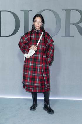 Photocall at the Christian Dior Womenswear Ready to Wear Fall Winter 2025 2026 show during Paris Fashion Week PFW Yoyo Cao at the photocall at the Christian Dior Womenswear Ready to Wear Fall Winter 2025 2026 show during Paris Fashion Week PFW , in Paris, France, March 4, 2025 Olivier Borde Bestimage Photocall at the Christian Dior Womenswear Ready to Wear Fall Winter 2025 2026 show during Paris Fashion Week PFW , in Paris, France, March 4, 2025 Paris France  Copyright: xOLIVIERxBORDEx xBESTIMAGExOLIVIERxBORDEx xBESTIMAGEx
