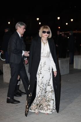 Arrivals at Le Grand Diner du Louvre during the Womenswear Fall Winter 2025 2026 as part of Paris Fashion Week PFW Anna Wintour arrives at Le Grand Diner du Louvre during the Womenswear Fall Winter 2025 2026 as part of Paris Fashion Week PFW , in Paris, France, March 04, 2025 Cyril Moreau Bestimage Celebs arriving at Le Grand Diner du Louvre during the Womenswear Fall Winter 2025 2026 as part of Paris Fashion Week on March 04, 2025 in Paris, France Paris France  Copyright: xCYRILxMOREAUx xBESTIMAGExCYRILxMOREAUx xBESTIMAGEx
