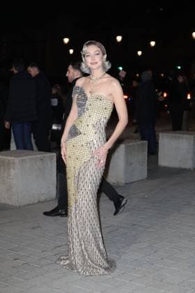 Arrivals at Le Grand Diner du Louvre during the Womenswear Fall Winter 2025 2026 as part of Paris Fashion Week PFW Gigi Hadid arrives at Le Grand Diner du Louvre during the Womenswear Fall Winter 2025 2026 as part of Paris Fashion Week PFW , in Paris, France, March 04, 2025 Cyril Moreau Bestimage Celebs arriving at Le Grand Diner du Louvre during the Womenswear Fall Winter 2025 2026 as part of Paris Fashion Week on March 04, 2025 in Paris, France Paris France  Copyright: xCYRILxMOREAUx xBESTIMAGExCYRILxMOREAUx xBESTIMAGEx