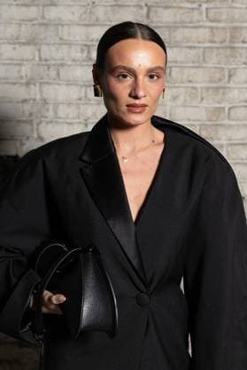 Front row at Maitrepierre Womenswear Fall Winter 2025 2026 show at Paris Fashion Week PFW Hera Pradel, celebrities at Maitrepierre show at Paris Fashion Week Womenswear Fall Winter 2025 2026 , Paris, France, March 4, 2025 Jeremy Melloul Bestimage Celebrities awaits Maitrepierre show Womenswear Fall Winter 2025 2026 as part of Paris Fashion Week on March 4, 2025 in Paris, France Paris France  Copyright: xJeremyxMelloulx xBestimagexJeremyxMelloulx xBestimagex