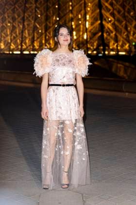 Le Grand Diner du Louvre photo call Rebecca Marder Photo Call du Le Grand Diner du Louvre during Fashion Week in Paris on March 5th, 2025 Olivier Borde Bestimage Photo call Le Grand Diner du Louvre during Fashion Week in Paris on March 5th, 2025 Paris France  Copyright: xOLIVIERxBORDEx xBESTIMAGExOLIVIERxBORDEx xBESTIMAGEx