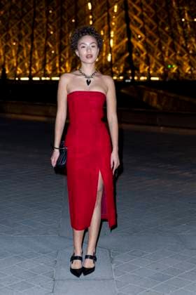 Le Grand Diner du Louvre photo call Louiza Aura Photo Call du Le Grand Diner du Louvre lors de la Fashion Week à Paris le 5 mars 2025 Olivier Borde Bestimage Photo call Le Grand Diner du Louvre during Fashion Week in Paris on March 5th, 2025 Paris France  Copyright: xOLIVIERxBORDEx xBESTIMAGExOLIVIERxBORDEx xBESTIMAGEx