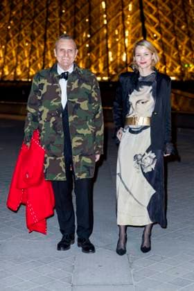 Le Grand Diner du Louvre Photo call Jean Charles de Castelbajac, Pauline de Drouas Photo Call du Le Grand Diner du Louvre during Fashion Week in Paris on March 5th, 2025 Olivier Borde Bestimage Photo call Le Grand Diner du Louvre during Fashion Week in Paris on March 5th, 2025 Paris France  Copyright: xOLIVIERxBORDEx xBESTIMAGExOLIVIERxBORDEx xBESTIMAGEx