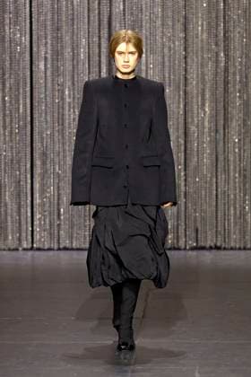 Alainpaul Ready to wear fall winter 2025 26 Paris March 2025 Alainpaul Ready to wear fall winter 2025 26 Paris March 2025, Credit:Zeppelin Avalon  Copyright: xZeppelinx xAvalonx 0972163332