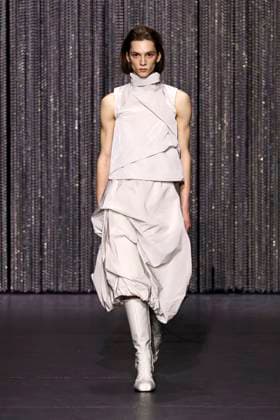 Alainpaul Ready to wear fall winter 2025 26 Paris March 2025 Alainpaul Ready to wear fall winter 2025 26 Paris March 2025, Credit:Zeppelin Avalon  Copyright: xZeppelinx xAvalonx 0972163573