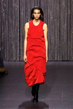 Alainpaul Ready to wear fall winter 2025 26 Paris March 2025 Alainpaul Ready to wear fall winter 2025 26 Paris March 2025, Credit:Zeppelin Avalon  Copyright: xZeppelinx xAvalonx 0972163619