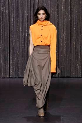 Alainpaul Ready to wear fall winter 2025 26 Paris March 2025 Alainpaul Ready to wear fall winter 2025 26 Paris March 2025, Credit:Zeppelin Avalon  Copyright: xZeppelinx xAvalonx 0972164065
