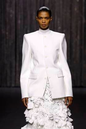 Alainpaul Ready to wear fall winter 2025 26 Paris March 2025 Alainpaul Ready to wear fall winter 2025 26 Paris March 2025, Credit:Zeppelin Avalon  Copyright: xZeppelinx xAvalonx 0972164502