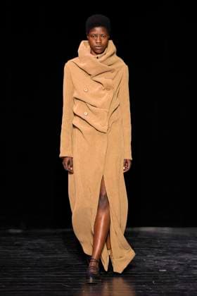 Mossi Ready to wear fall winter 2025 26 Paris March 2025 Mossi Ready to wear fall winter 2025 26 Paris March 2025, Credit:Zeppelin Avalon  Copyright: xZeppelinx xAvalonx 0972171697