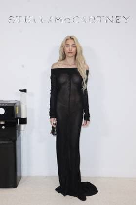 PFW - Stella McCartney Photocall Paris Jackson at the Stella McCartney fashion show as part of Paris Fashion Week on March 5, 2025 in Paris, France. Photo by Jerome Domine ABACAPRESS.COM Paris France  Copyright: xDominexJerome ABACAx