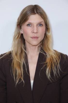 PFW - Stella McCartney Photocall Clemence Poesy at the Stella McCartney fashion show as part of Paris Fashion Week on March 5, 2025 in Paris, France. Photo by Jerome Domine ABACAPRESS.COM Paris France  Copyright: xDominexJerome ABACAx
