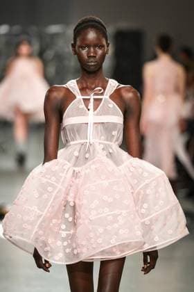 PFW - Cecilie Bahnsen Runway A model walks the runway for a collection by Cecilie Bahnsen as part of Paris Fashion Week at the Palais de Tokyo in Paris, on March 5, 2025. Photo by Firas Abdullah ABACAPRESS.COM Paris Ile-de-France France  Copyright: xAbdullahxFiras ABACAx