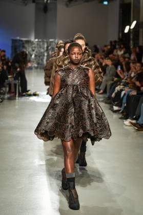PFW - Cecilie Bahnsen Runway Models walk the runway for a collection by Cecilie Bahnsen as part of Paris Fashion Week at the Palais de Tokyo in Paris, on March 5, 2025. Photo by Firas Abdullah ABACAPRESS.COM Paris Ile-de-France France  Copyright: xAbdullahxFiras ABACAx