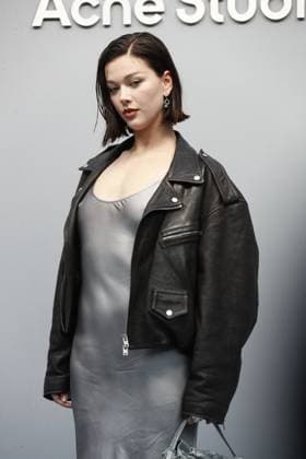 Photocall of Acne Studios Womens Fashion Show Ready to Wear Fall Winter 2025 2026 at Paris Fashion Week PFW Jessica Alexander Photocall of Acne Studios Fashion Show Ready to Wear Collection Fall Winter 2025 2026 at Paris Fashion Week, on March 5th, 2025 Photocall of Acne Studios Fashion Show Ready to Wear Collection Fall Winter 2025 2026 at Paris Fashion Week, on March 5th, 2025 Paris France  Copyright: xChristophexClovisx xBestimagexChristophexClovisx xBestimagex