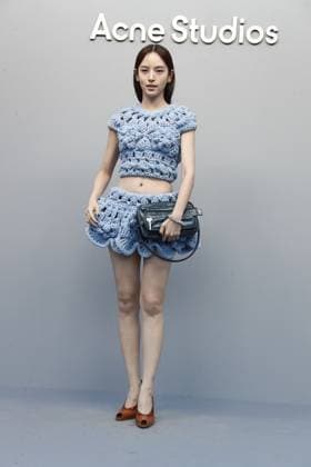 Photocall of Acne Studios Womens Fashion Show Ready to Wear Fall Winter 2025 2026 at Paris Fashion Week PFW Nychaa Nuttanicha Dungwattanawanich Photocall of Acne Studios Fashion Show Ready to Wear Collection Fall Winter 2025 2026 at Paris Fashion Week, on March 5th, 2025 Photocall of Acne Studios Fashion Show Ready to Wear Collection Fall Winter 2025 2026 at Paris Fashion Week, on March 5th, 2025 Paris France  Copyright: xChristophexClovisx xBestimagexChristophexClovisx xBestimagex
