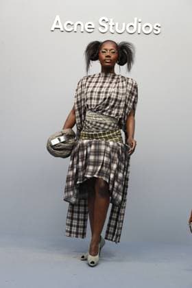 Photocall du défilé Acne Studios Mode Féminine Prêt À Porter Automne Hiver 2025 2026 lors de la Fashion Week de Paris PFW Doechii Photocall of Acne Studios Fashion Show Ready to Wear Collection Fall Winter 2025 2026 at Paris Fashion Week, on March 5th, 2025 Paris France  Copyright: xChristophexClovisx xBestimagexChristophexClovisx xBestimagex