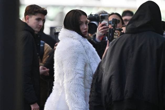 PFW Courreges Outside Arrivals Adele Exarchopoulos arriving at Courreges show during Paris Fashion Week in Paris, France on March 5, 2025. Photo by Julien Reynaud APS-Medias ABACAPRESS.COM Paris France  Copyright: xReynaudxJulien APS-Medias ABACAx