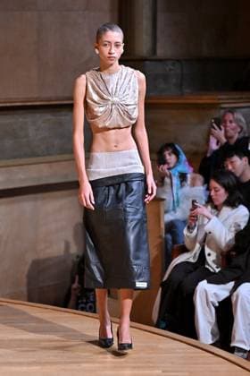 PFW Julie Kegels Runway A model walks the runway during Julie Kegels show during Paris Fashion Week in Paris, France on March 5, 2025. Photo by Julien Reynaud APS-Medias ABACAPRESS.COM Paris France  Copyright: xReynaudxJulien APS-Medias ABACAx
