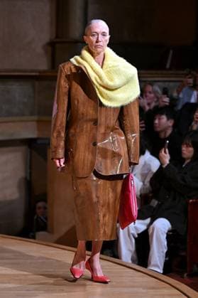PFW Julie Kegels Runway A model walks the runway during Julie Kegels show during Paris Fashion Week in Paris, France on March 5, 2025. Photo by Julien Reynaud APS-Medias ABACAPRESS.COM Paris France  Copyright: xReynaudxJulien APS-Medias ABACAx
