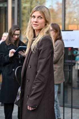 PFW Stella McCartney Outside Arrivals Clemence Poesy arriving at Stella McCartney show during Paris Fashion Week in Paris, France on March 5, 2025. Photo by Julien Reynaud APS-Medias ABACAPRESS.COM Paris France  Copyright: xReynaudxJulien APS-Medias ABACAx