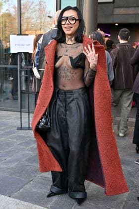 PFW Stella McCartney Outside Arrivals Ogee arriving at Stella McCartney show during Paris Fashion Week in Paris, France on March 5, 2025. Photo by Julien Reynaud APS-Medias ABACAPRESS.COM Paris France  Copyright: xReynaudxJulien APS-Medias ABACAx