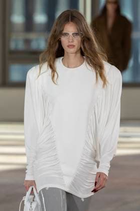 . 05 03 2025. Paris, France. Stella McCartney show at Paris Fashion Week for Autumn Winter 25 .  xi-Imagesx IIM-25784-0029