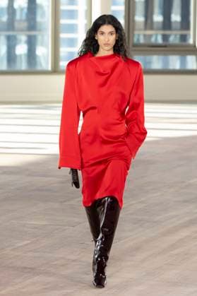 . 05 03 2025. Paris, France. Stella McCartney show at Paris Fashion Week for Autumn Winter 25 .  xi-Imagesx IIM-25784-0047