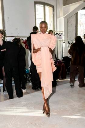 Paris Fashion Week Defile Nicolas Besson 441366 2025 03 05 Paris France  Copyright: xJudexPhotographyx xStarfacex STAR_441366_008