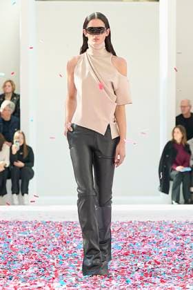 Courreges Ready to wear fall winter 2025 26 Paris March 2025 Courreges Ready to wear fall winter 2025 26 Paris March 2025, Credit:Zeppelin Avalon  Copyright: xZeppelinx xAvalonx 0972553035
