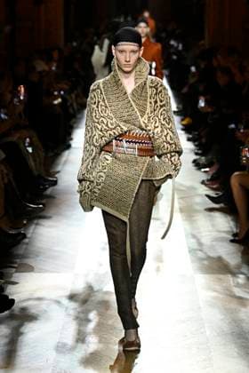 Dries van Noten Ready to wear fall winter 2025 26 Paris March 2025 Dries van Noten Ready to wear fall winter 2025 26 Paris March 2025, Credit:Zeppelin Avalon  Copyright: xZeppelinx xAvalonx 0972553298