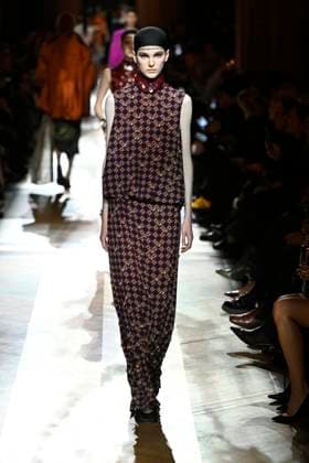 Dries van Noten Ready to wear fall winter 2025 26 Paris March 2025 Dries van Noten Ready to wear fall winter 2025 26 Paris March 2025, Credit:Zeppelin Avalon  Copyright: xZeppelinx xAvalonx 0972553393