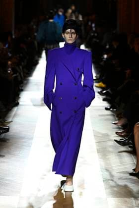 Dries van Noten Ready to wear fall winter 2025 26 Paris March 2025 Dries van Noten Ready to wear fall winter 2025 26 Paris March 2025, Credit:Zeppelin Avalon  Copyright: xZeppelinx xAvalonx 0972553603