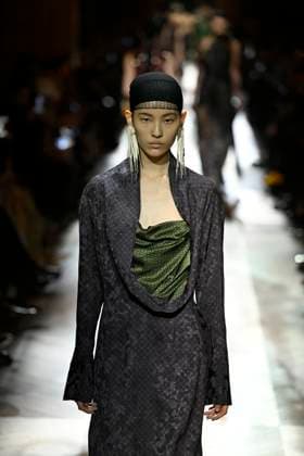 Dries van Noten Ready to wear fall winter 2025 26 Paris March 2025 Dries van Noten Ready to wear fall winter 2025 26 Paris March 2025, Credit:Zeppelin Avalon  Copyright: xZeppelinx xAvalonx 0972554635