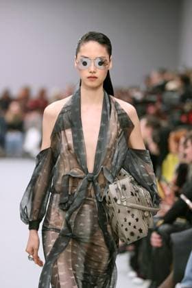 Acne Studios Ready to wear fall winter 2025 26 Paris March 2025 Acne Studios Ready to wear fall winter 2025 26 Paris March 2025, Credit:Zeppelin Avalon  Copyright: xZeppelinx xAvalonx 0972548940