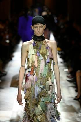 Dries van Noten Ready to wear fall winter 2025 26 Paris March 2025 Dries van Noten Ready to wear fall winter 2025 26 Paris March 2025, Credit:Zeppelin Avalon  Copyright: xZeppelinx xAvalonx 0972556556