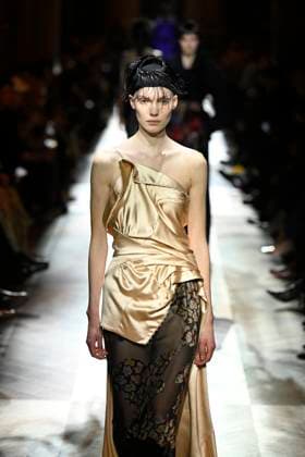 Dries van Noten Ready to wear fall winter 2025 26 Paris March 2025 Dries van Noten Ready to wear fall winter 2025 26 Paris March 2025, Credit:Zeppelin Avalon  Copyright: xZeppelinx xAvalonx 0972556732