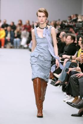 Acne Studios Ready to wear fall winter 2025 26 Paris March 2025 Acne Studios Ready to wear fall winter 2025 26 Paris March 2025, Credit:Zeppelin Avalon  Copyright: xZeppelinx xAvalonx 0972549148