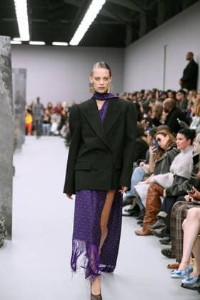 Acne Studios Ready to wear fall winter 2025 26 Paris March 2025 Acne Studios Ready to wear fall winter 2025 26 Paris March 2025, Credit:Zeppelin Avalon  Copyright: xZeppelinx xAvalonx 0972549619