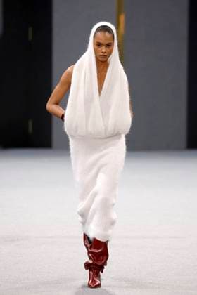 Balmain Studios Ready to wear fall winter 2025 26 Paris March 2025 Balmain Studios Ready to wear fall winter 2025 26 Paris March 2025, Credit:Zeppelin Avalon  Copyright: xZeppelinx xAvalonx 0972550298