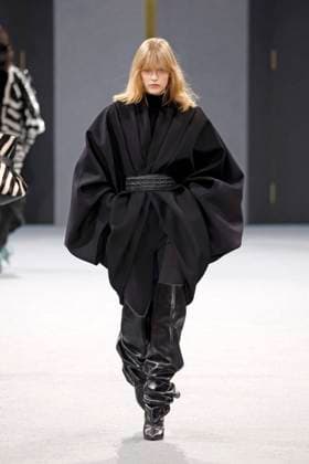 Balmain Studios Ready to wear fall winter 2025 26 Paris March 2025 Balmain Studios Ready to wear fall winter 2025 26 Paris March 2025, Credit:Zeppelin Avalon  Copyright: xZeppelinx xAvalonx 0972550582